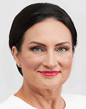 Portrait de Marina MESURE