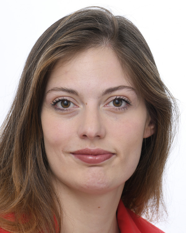 Portrait de Emma RAFOWICZ
