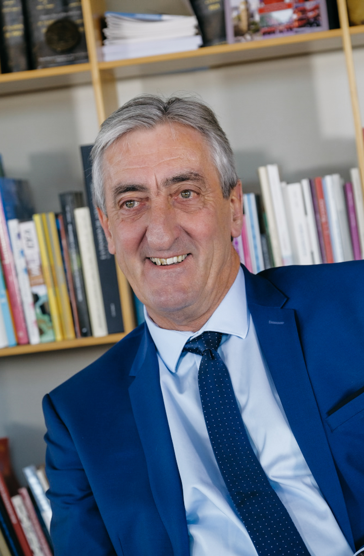 Portrait de Denis BOUAD